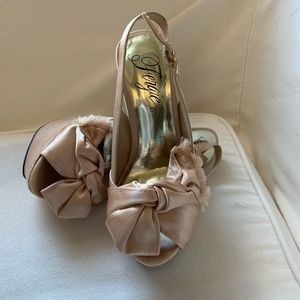 Fergie Nude Platform Heels